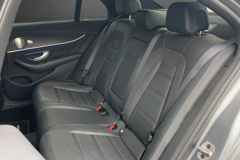 Mercedes-Benz E 53 AMG din 2021 cu 45.900 km - oferta MER152850 - foto 8