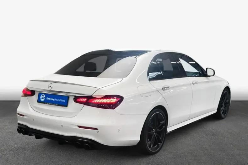 Mercedes-Benz E 53 AMG din 2021 cu 43.734 km - oferta MER152852 - foto 2