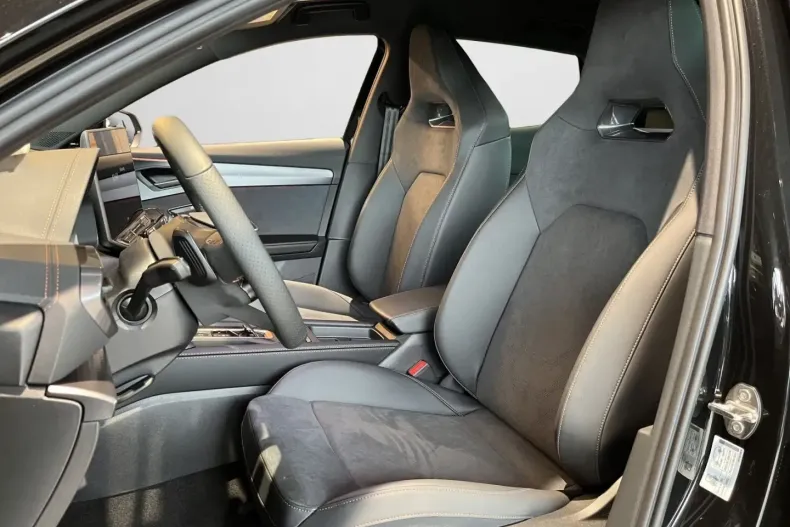 Cupra Formentor din 2025 cu 9.900 km - oferta CUP152855 - foto 10