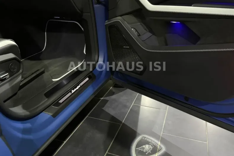 Lamborghini Urus din 2025 cu 8.500 km - oferta LAM152873 - foto 22