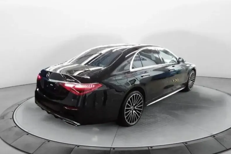 Mercedes-Benz S 580 din 2023 cu 6.000 km - oferta MER152875 - foto 2