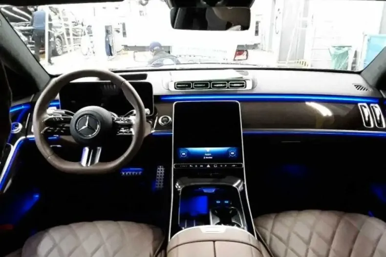 Mercedes-Benz S 580 din 2023 cu 6.000 km - oferta MER152875 - foto 4