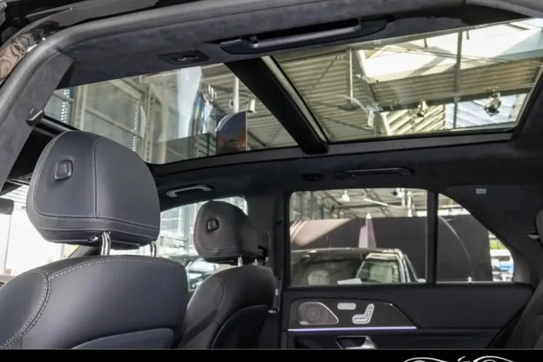 Mercedes-Benz GLE 53 AMG din 2024 cu 29.900 km - oferta MER152884 - foto 13