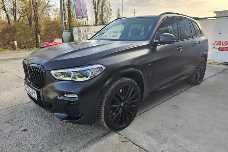 BMW X5 M50 din 2021 cu 52.529 km - oferta BMW152887 - foto 1