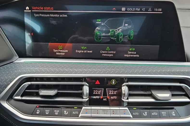 BMW X5 M50 din 2021 cu 52.529 km - oferta BMW152887 - foto 28