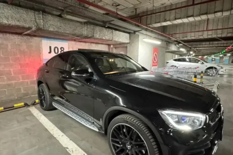 Mercedes-Benz GLC 300 din 2021 cu 95.000 km - oferta MER152890 - foto 3