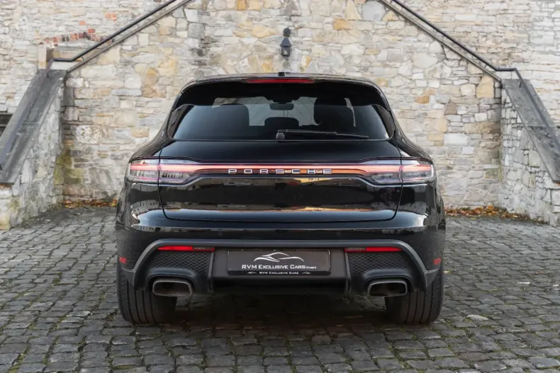 Porsche Macan din 2024 cu 5.218 km - oferta POR152892 - foto 11