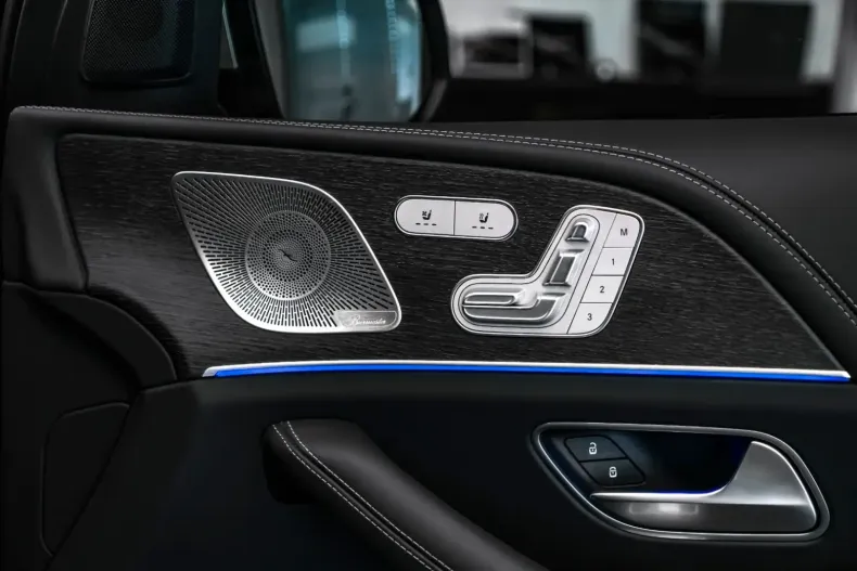 Mercedes-Benz GLS 600 din 2022 cu 18.000 km - oferta MER152893 - foto 16