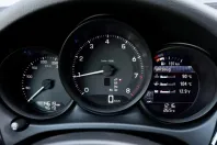 Porsche Macan din 2024 cu 14.619 km - oferta POR152895 - foto 12