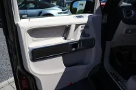 Mercedes-Benz G 63 AMG din 2024 cu 15.000 km - oferta MER152900 - foto 12