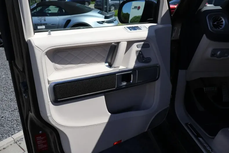 Mercedes-Benz G 63 AMG din 2024 cu 15.000 km - oferta MER152900 - foto 12