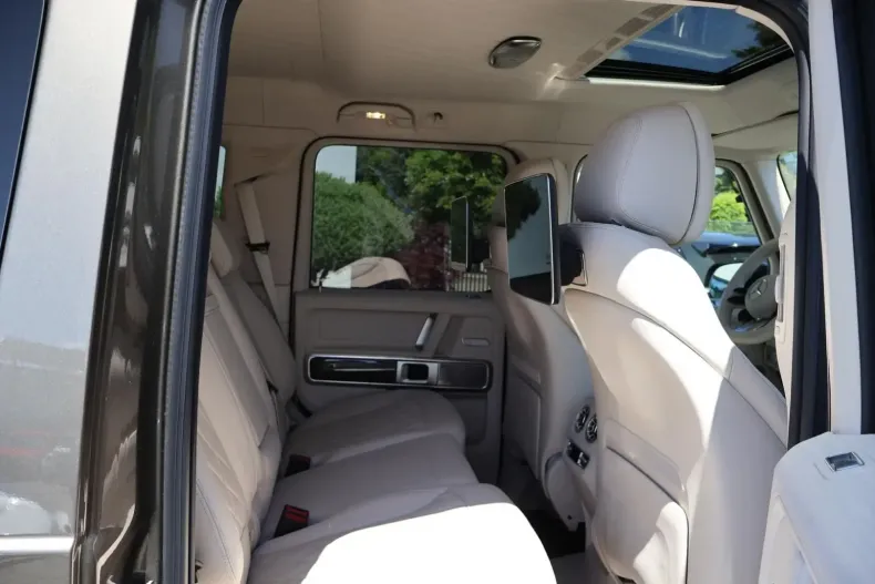 Mercedes-Benz G 63 AMG din 2024 cu 15.000 km - oferta MER152900 - foto 25