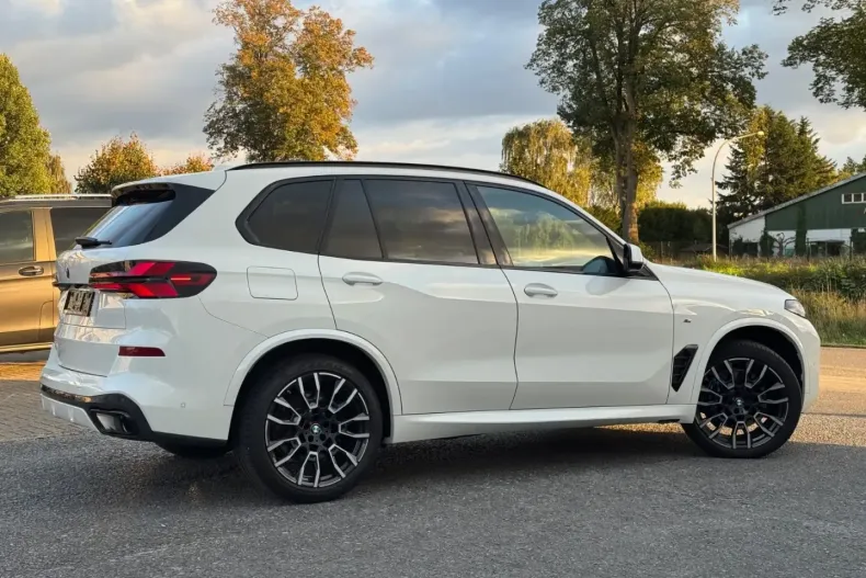 BMW X5 din 2024 cu 25.600 km - oferta BMW152902 - foto 4