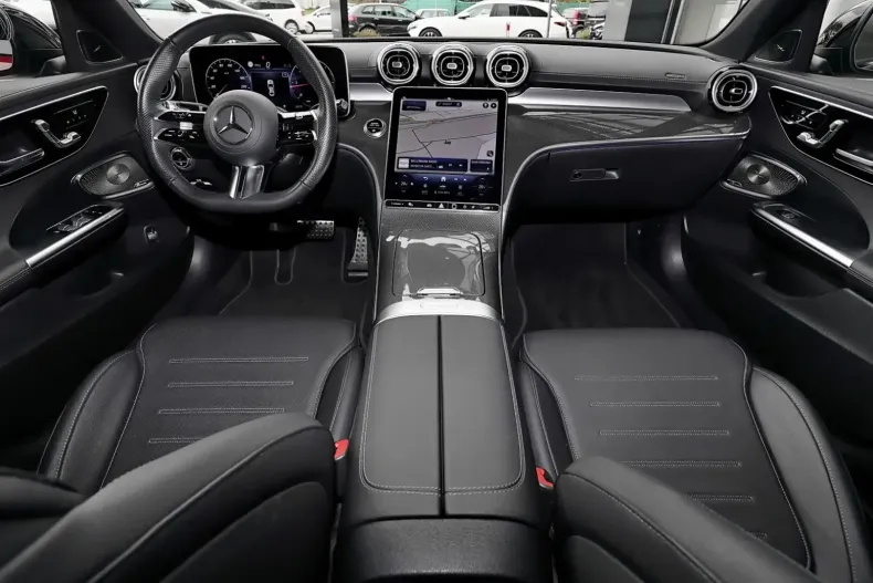 Mercedes-Benz C 200 din 2024 cu 25.600 km - oferta MER152909 - foto 5