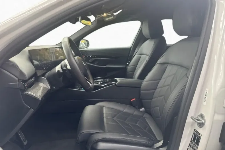 BMW 520 din 2025 cu 22.572 km - oferta BMW152910 - foto 10