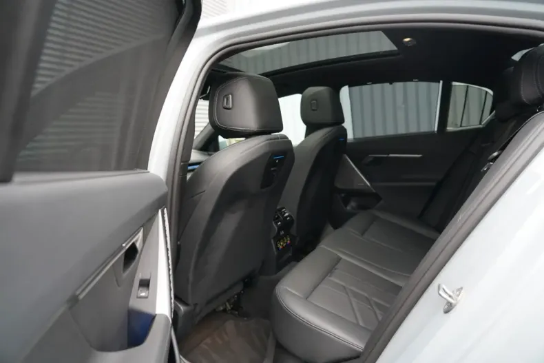 BMW 520 din 2024 cu 51.700 km - oferta BMW152913 - foto 17