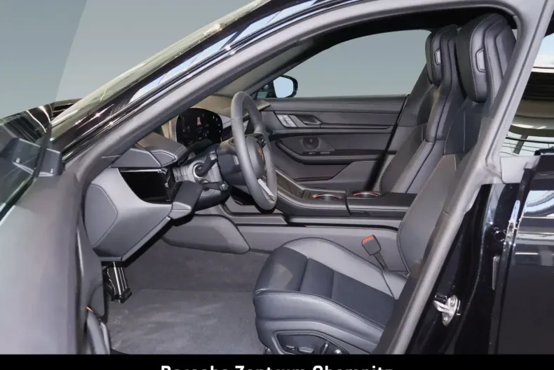 Porsche Taycan din 2025 cu 12.900 km - oferta POR152916 - foto 12