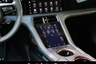 Porsche Taycan din 2025 cu 12.900 km - oferta POR152916 - foto 14