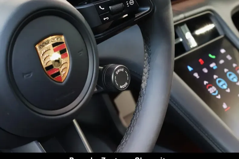 Porsche Taycan din 2025 cu 12.900 km - oferta POR152916 - foto 24