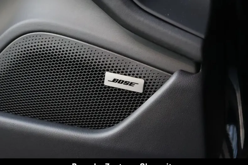 Porsche Taycan din 2025 cu 12.900 km - oferta POR152916 - foto 27