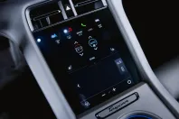 Porsche Taycan din 2024 cu 19.990 km - oferta POR152917 - foto 20