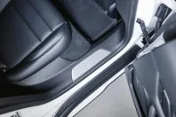 Porsche Taycan din 2024 cu 19.990 km - oferta POR152917 - foto 28