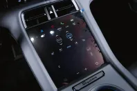 Porsche Taycan din 2024 cu 19.900 km - oferta POR152919 - foto 21