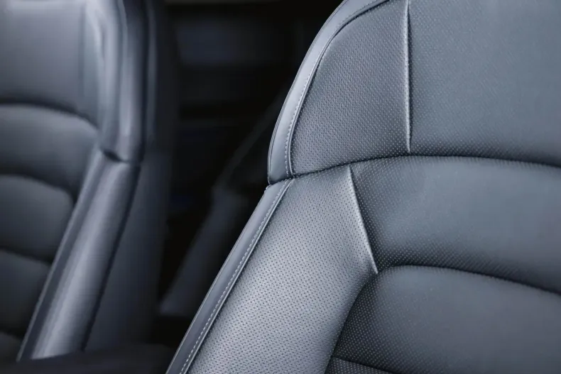 Porsche Taycan din 2024 cu 19.900 km - oferta POR152919 - foto 43