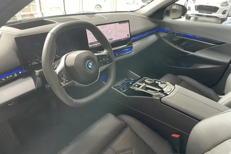 BMW 550 din 2024 cu 12.600 km - oferta BMW152920 - foto 9