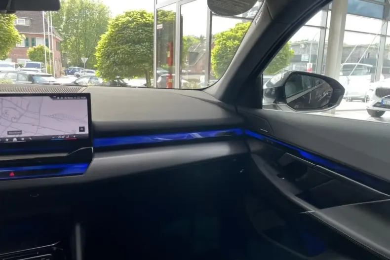 BMW 550 din 2024 cu 12.600 km - oferta BMW152920 - foto 13