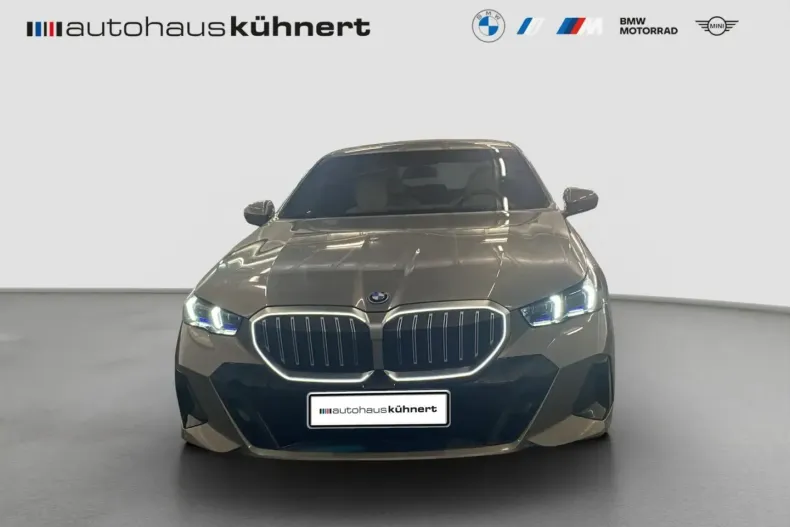 BMW 550 din 2025 cu 23.297 km - oferta BMW152921 - foto 2