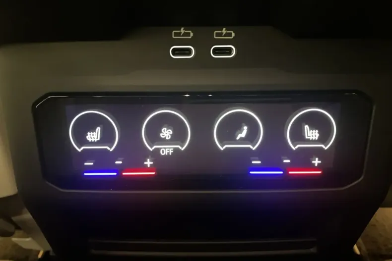 BMW 550 din 2025 cu 23.297 km - oferta BMW152921 - foto 17