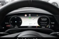 Porsche Taycan din 2024 cu 14.950 km - oferta POR152922 - foto 11