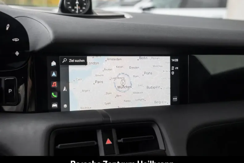 Porsche Taycan din 2024 cu 14.950 km - oferta POR152922 - foto 13