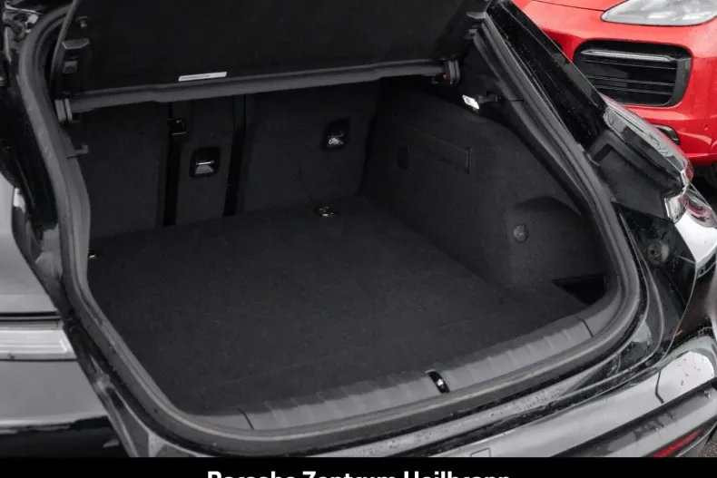 Porsche Taycan din 2024 cu 14.950 km - oferta POR152922 - foto 15