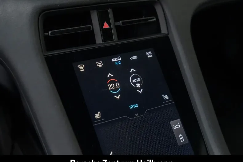 Porsche Taycan din 2024 cu 14.950 km - oferta POR152922 - foto 32