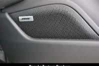 Porsche Taycan din 2024 cu 22.900 km - oferta POR152923 - foto 20