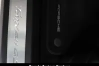 Porsche Taycan din 2024 cu 22.900 km - oferta POR152923 - foto 22