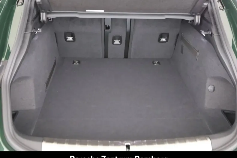 Porsche Taycan din 2024 cu 22.900 km - oferta POR152923 - foto 25