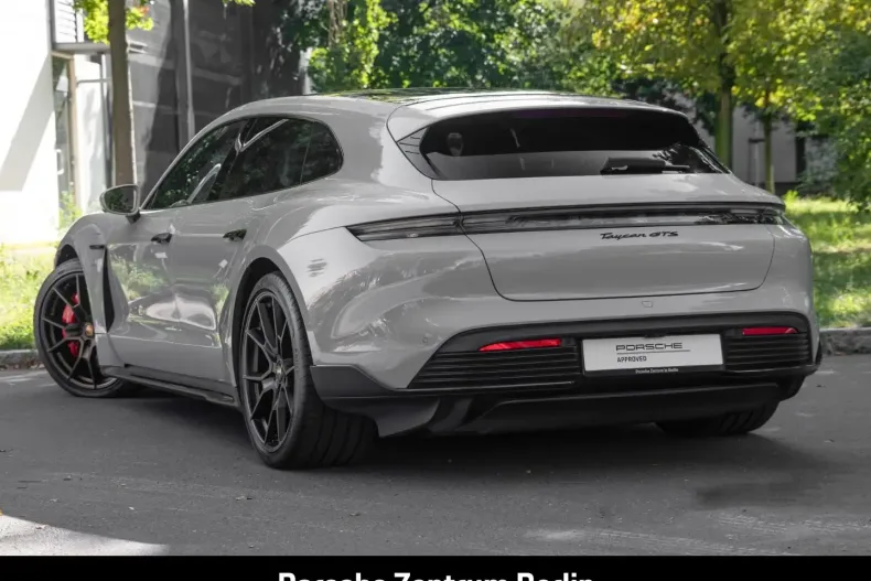 Porsche Taycan din 2024 cu 15.932 km - oferta POR152924 - foto 3