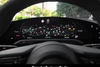 Porsche Taycan din 2024 cu 15.932 km - oferta POR152924 - foto 13