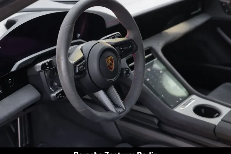 Porsche Taycan din 2024 cu 15.932 km - oferta POR152924 - foto 22