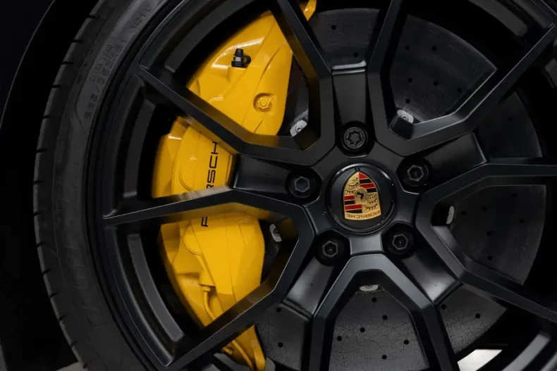 Porsche Taycan din 2024 cu 21.235 km - oferta POR152925 - foto 5