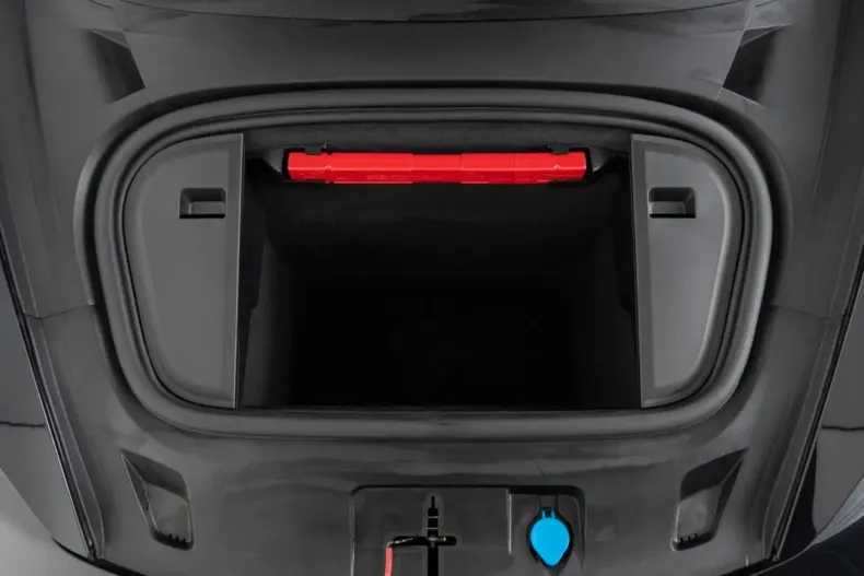 Porsche Taycan din 2024 cu 21.235 km - oferta POR152925 - foto 18