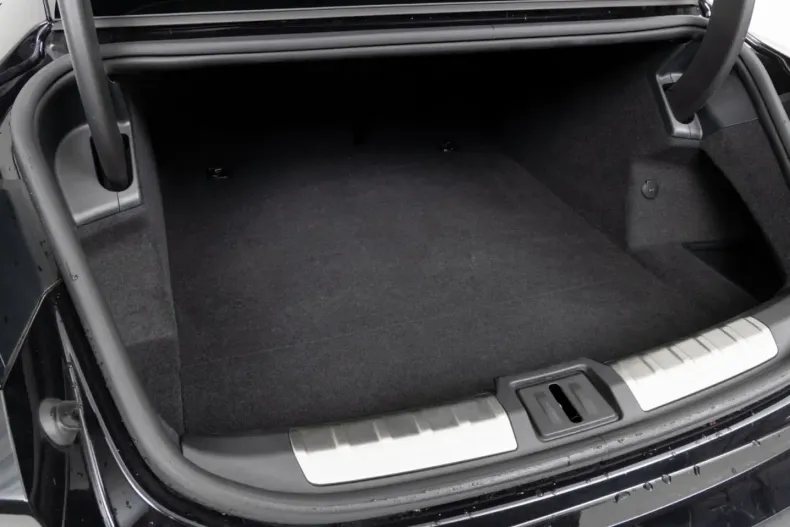 Porsche Taycan din 2024 cu 21.235 km - oferta POR152925 - foto 24