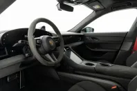 Porsche Taycan din 2024 cu 21.235 km - oferta POR152925 - foto 29