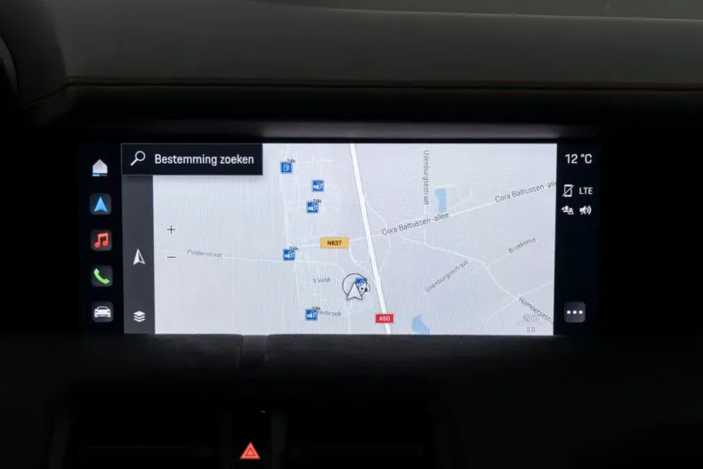 Porsche Taycan din 2024 cu 21.235 km - oferta POR152925 - foto 43