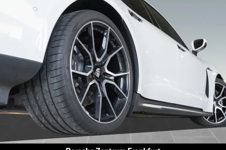 Porsche Taycan din 2024 cu 26.900 km - oferta POR152930 - foto 5