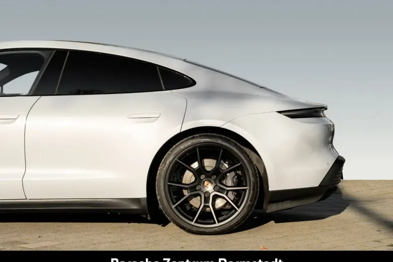 Porsche Taycan din 2024 cu 26.580 km - oferta POR152934 - foto 12