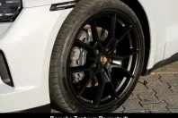 Porsche Taycan din 2024 cu 26.580 km - oferta POR152934 - foto 24